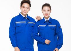 廣州訂制工作服廠(chǎng)家哪家好    20年定制經(jīng)歷+個(gè)性化定制,提升企業(yè)形象  -風(fēng)華服裝值得您選擇的廠(chǎng)